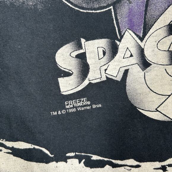 Vintage 1996 Space Jam Looney Tunes AOP Size XL Single Stitch Reprint T-Shirt - Picture 4 of 9